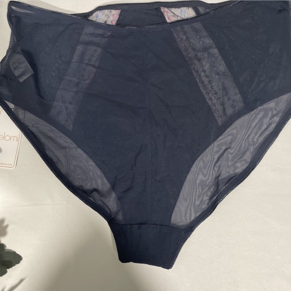 NWT $32 Elomi [ 3XL ] Matilda‎ Embellished Briefs in Unicorn Blue/Grey - Picture 11 of 12